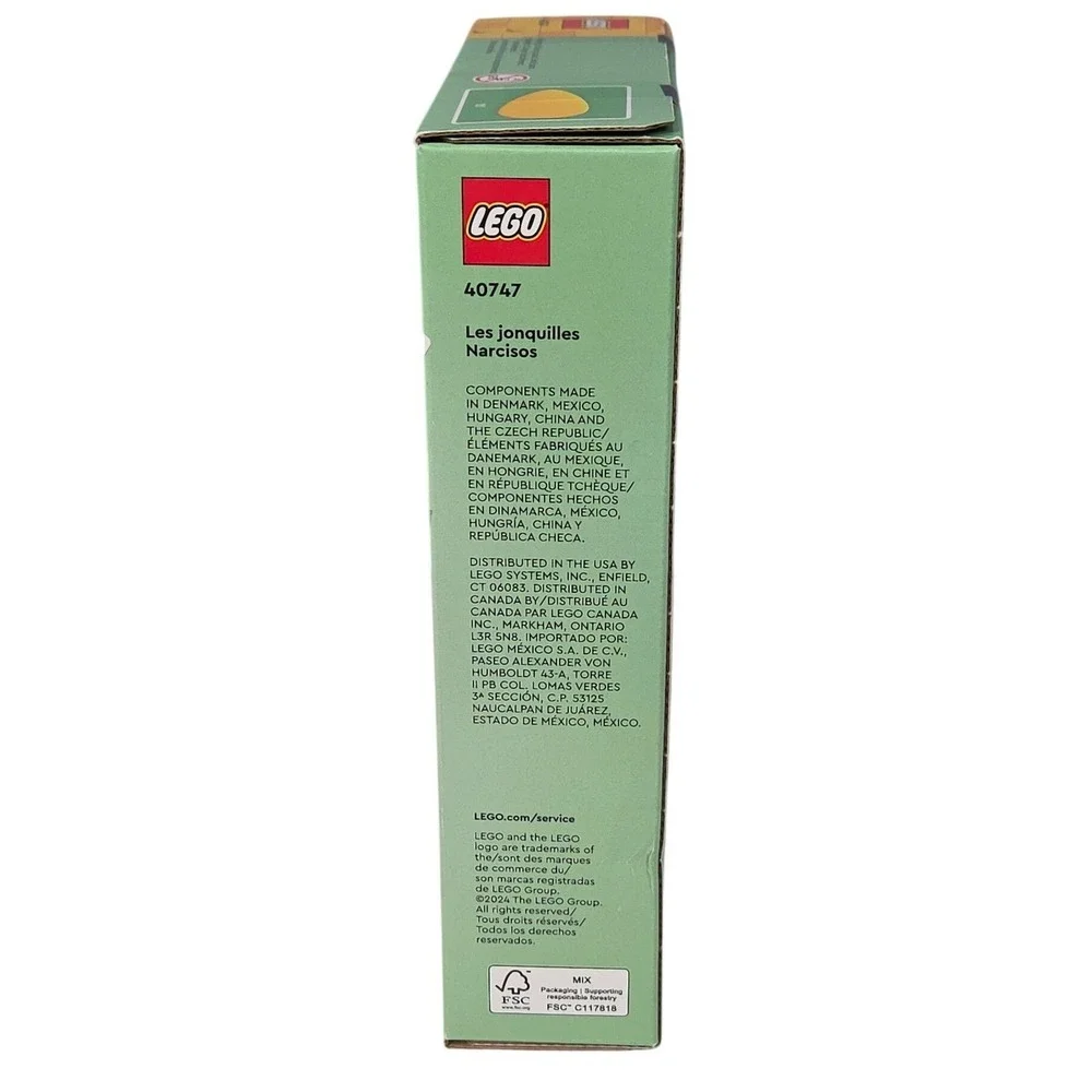 LEGO Daffodils 40747 Flower Building Set 216 PCS Botanical Floral Toy New Sealed